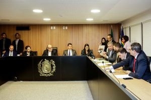 BENEFÍCIO - Colegiado ainda acatou emenda que inclui, entre as finalidades dos recursos do FET, o pagamento de custas pela emissão de documentos obrigatórios para a contratação. Foto: Giovanni Carlos