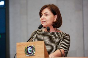 SIMONE - “Em uma só frase, o presidente conseguiu reforçar o discurso de ódio contra os homossexuais e incentivar o turismo sexual.” Foto: Roberto Soares
