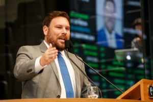 TRIBUNA - “Após três meses de mandato, não consigo me manter na desesperança desse grupo político no qual não mais acredito.” Foto: Roberto Soares