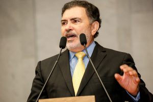 TONY GEL - “Vamos buscar linha de crédito especial que atenda os comerciantes que tiveram prejuízos.” Foto: Roberto Soares