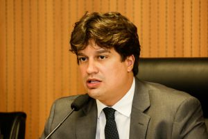 OBJETIVO - "Reservas permitem aos deputados atender às bases onde são votados e aos interesses regionais da população", explicou Ramos. Foto: Roberta Guimarães