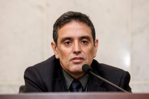 PRIVILÉGIOS - Para Leonardo Rolim, PEC nº 6/2019 deve corrigir a injustiça do atual sistema. Foto: Evane Manço