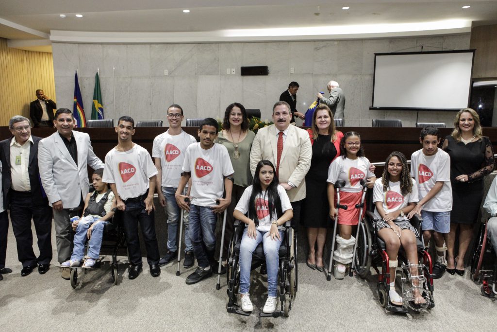 Reunião Solene em homenagem aos 20 anos de atuação da Associação de Assistência à Criança Deficiente - AACD