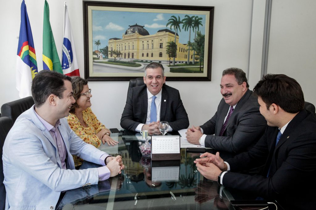 O presidente da Alepe, deputado Eriberto Medeiros, faz visita institucional à OAB Pernambuco