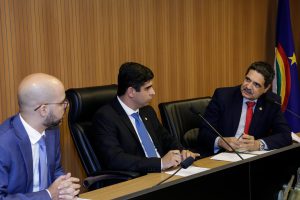 AGENDA - Colegiado também pretende discutir política de transporte aéreo de Petrolina e questões relacionadas ao preço de combustíveis. Foto: Roberta Guimarães