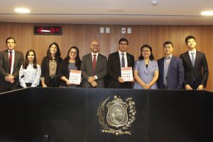 ARTICULAÇÃO - Encontros tiveram a participação de autoridades, como a cônsul-geral da China no Recife, Yan Yuqing. Foto: Evane Manço