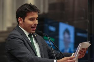 PREOCUPAÇÃO - “É preciso atenção aos dados porque se referem a pessoas em idade de formação e prestes a entrar no mercado de trabalho.” Foto: Jarbas Araújo