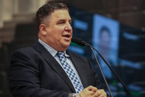 APOIO - Proposto pelo parlamentar, 16º Mutirão pela Vida reuniu comunidades terapêuticas no pátio da Alepe. Foto: Jarbas Araújo