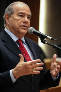 ELOGIO - Implantação da TV Alepe representa esforço no sentido de ampliar a divulgação do trabalho dos deputados estaduais. Foto: Jarbas Araújo