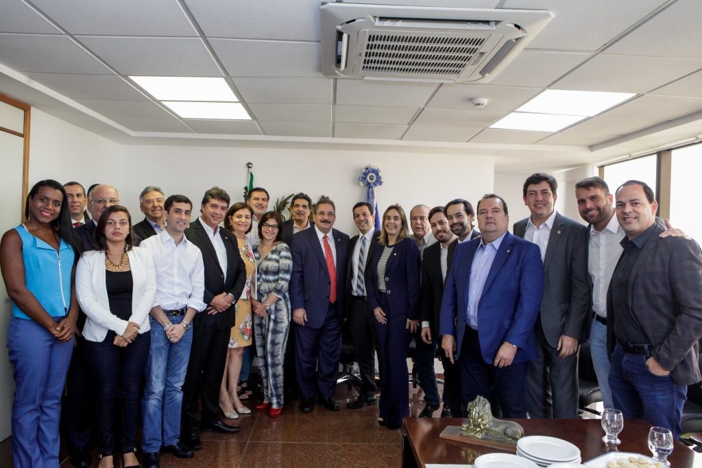 ANÁLISE - Cabe aos parlamentares aprovar o nome de Carlos Neves, escolhido pelo governador Paulo Câmara. Foto: Nando Chiappetta