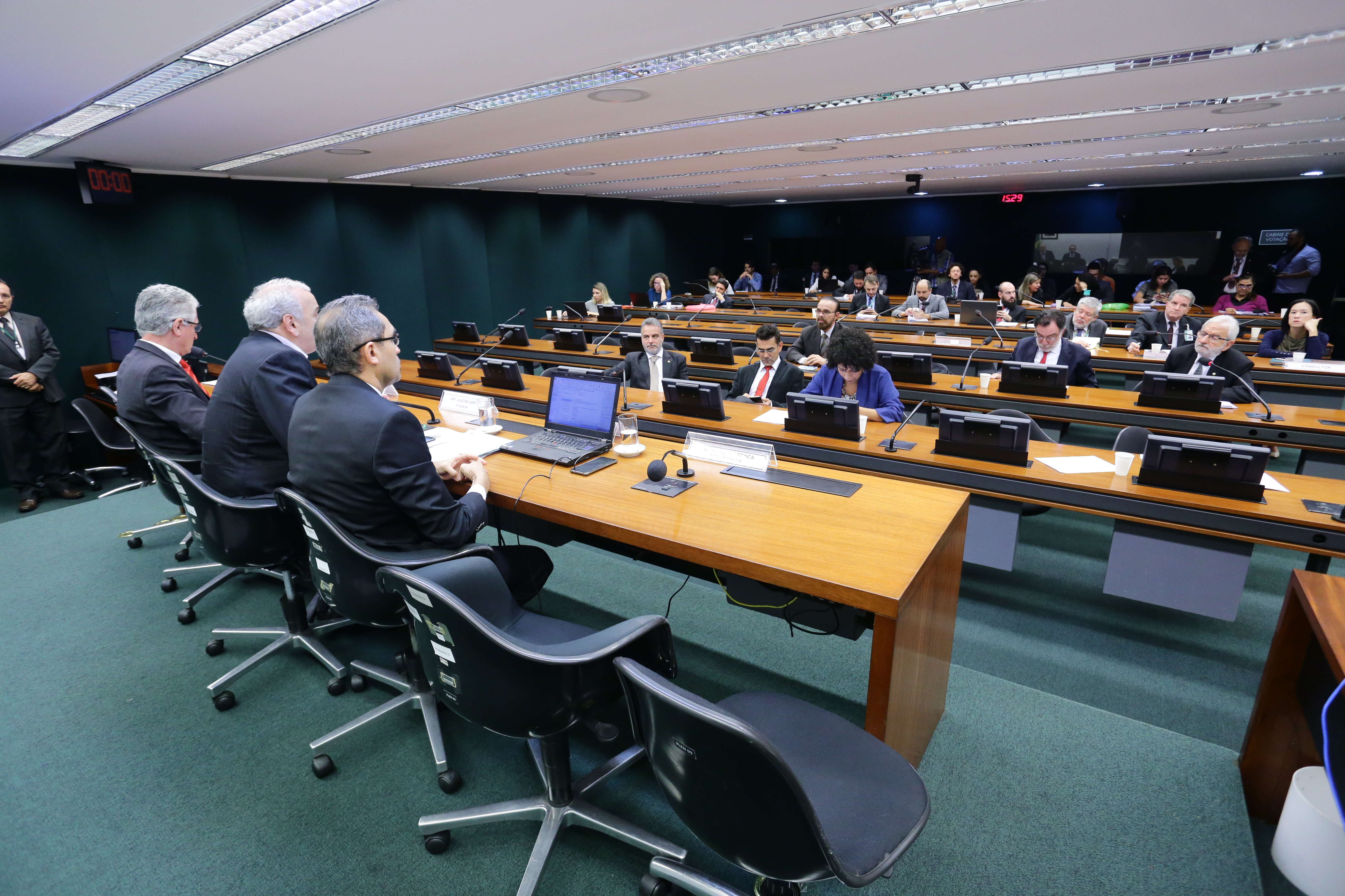 INVESTIGAÇÃO - CPI criada na Câmara Federal realizou audiências públicas para apurar causas do desastre de Brumadinho. Foto: Michel Jesus/Câmara dos Deputados