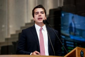 08-06-reuniao-plenaria-antonio-coelho-rs-3