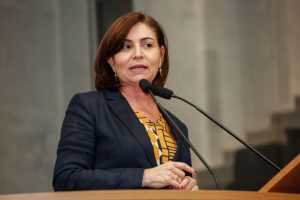 TRIBUNA - "Crianças são sujeitos de direito, conhecem suas realidades e têm condições de expressar seus anseios." Foto: Roberto Soares