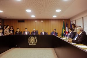 ACRÉSCIMO - Com o aumento de 4,17%, valores passam para R$ 2.557,74 por 200 horas-aula mensais e R$ 1.918,36 por 150 horas. Foto: Evane Manço