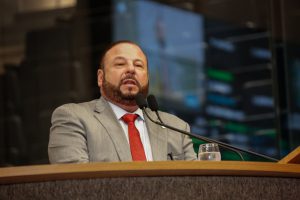 CRÍTICA - “É um projeto eleitoreiro, em que o gestor municipal vai trocar áreas por votos.” Foto: Roberto Soares