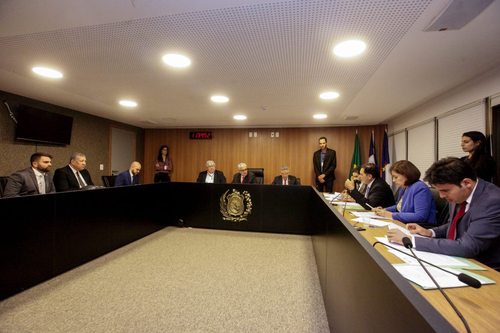 Comissão de Administração Pública