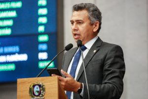 CRÍTICA - Parlamentar lamentou decisões do Governo Bolsonaro que, segundo ele, “pioram a qualidade de vida dessas pessoas”. Foto: Roberto Soares