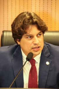 AVALIAÇÃO - Para Lucas Ramos, que preside o colegiado, resultado mostra que “Estado continua firme, apesar de tantas adversidades”. Foto: Jarbas Araújo