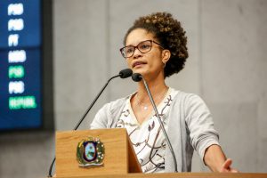 JUNTAS - Jô Cavalcanti lembrou morte da menina Ágatha Félix, no Rio, e considera que Brasil vive processo genocida contra população negra. Foto: Roberto Soares
