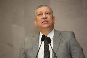 COMPOSIÇÃO - Segundo o parlamentar, o grupo será composto por deputados estaduais e federais, senadores e vereadores. O primeiro encontro está agendado para esta sexta (13), na Assembleia. Foto: Roberto Soares