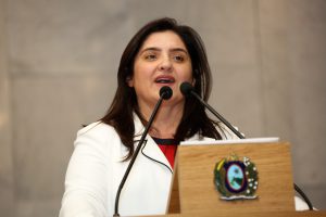OPINIÃO - “Viajar dentro de Pernambuco está mais caro do que fazer uma viagem internacional. Foto: Roberto Soares