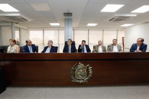 ENCONTRO - Proposta foi debatida pela Comissão de Ciência e Tecnologia, que convidou representantes de universidades e da Chesf. Foto: Roberta Guimarães