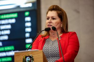 MISSÃO - “Cuidando de nossas crianças e jovens, conseguiremos transformar suas realidades e garantir vida melhor para todos da comunidade.” Foto: Roberto Soares