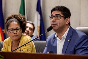 APOIO - “Ouvimos muitas demandas e reivindicações, e é preciso que elas se transformem em medidas efetivas”, acredita Erick Lessa, que presidiu a reunião. Foto: Nando Chiappetta