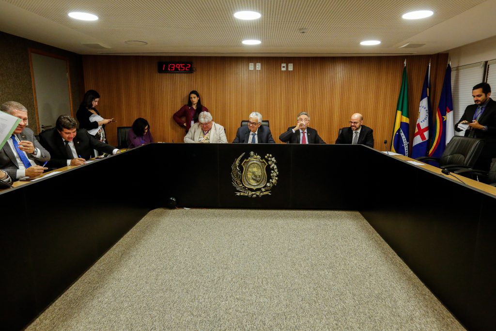 FOMENTO - Projetos de lei aprovados pretendem beneficiar produtores locais desses alimentos. Foto: Roberta Guimarães