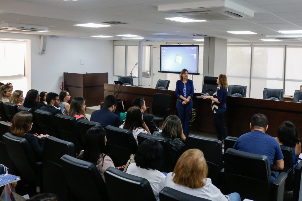 Mulheres na Tribuna