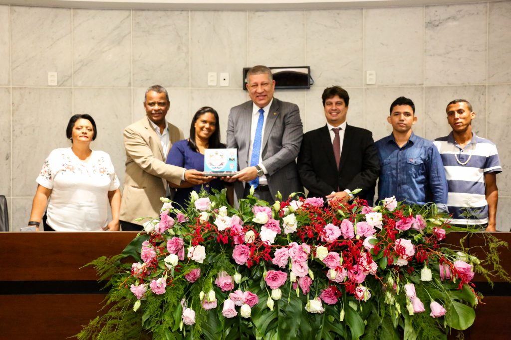 Reunião Solene para homenagear o Projeto Pedalando Contra as Drogas