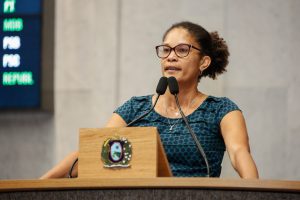DEFESA - Jô Cavalcanti abordou a liberação da utilização terapêutica e medicinal da cannabis. Foto: Roberto Soares