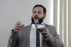 DADOS - Secretário-executivo de Defesa Social, Humberto Freire apontou a redução dos homicídios em 38% no município, média maior que a de Pernambuco. Foto: Nando Chiappetta