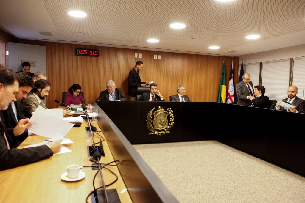 AJUSTE - Proposta alinha regras locais às dos demais Estados, além de conceder descontos em créditos tributários devidos. Foto: Evane Manço