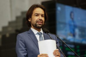 TRIBUNA - “Esse esforço coletivo fez a diferença para o sucesso do projeto, que recebeu 72,2% dos votos válidos na conferência”, registrou Diogo Moraes. Foto: Roberto Soares