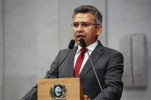 HABILITAÇÃO - “Medida trará mais independência e dignidade a esses trabalhadores.” Foto: Roberto Soares