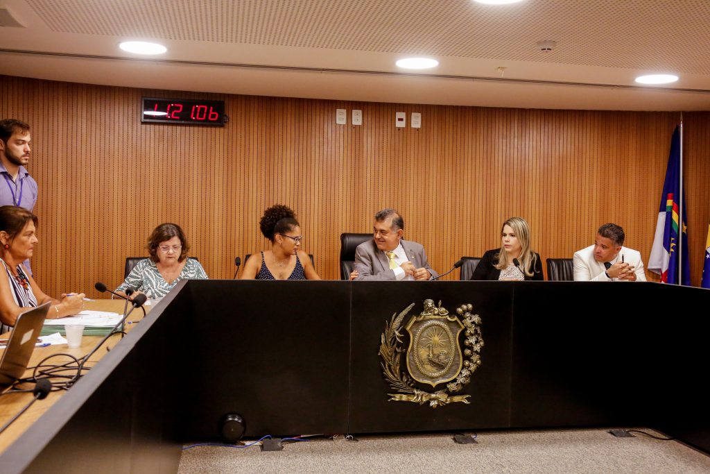 OBJETIVO - Proposta das Juntas acatada pela Comissão também é válida para instituições privadas de educação, saúde, cultura e lazer. Foto: Roberta Guimarães