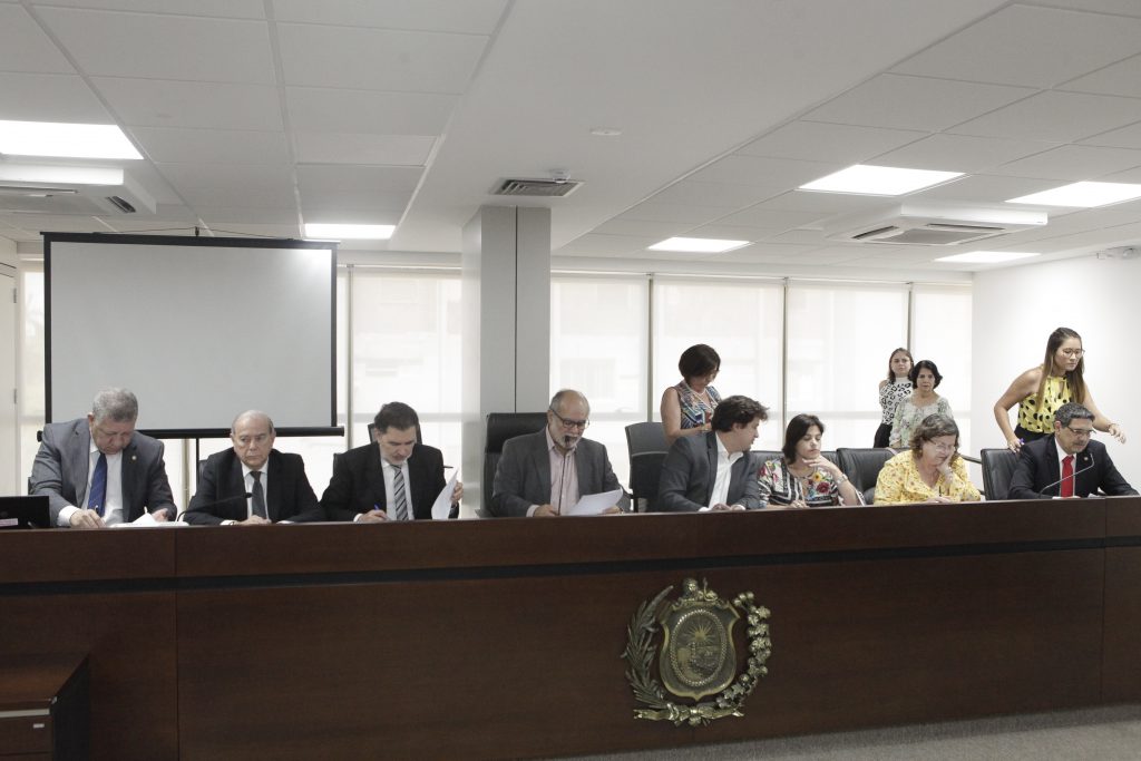 OBJETIVO - Segundo o Executivo, mudanças permitirão, entre outras coisas, que a União avalize empréstimos feitos junto a bancos e organismos internacionais. Foto: Nando Chiappetta
