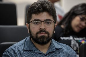 DIAGNÓSTICO - “Com o tratamento precoce, aproveitamos a plasticidade neurológica das fases iniciais da infância”, ressaltou o neuropediatra Gustavo Holanda. Foto: Evane Manço