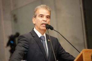 APLICAÇÃO - "A partir de março de 2020, vou realizar uma fiscalização mensal da execução das emendas”, anunciou Feitosa. Foto: Roberto Soares