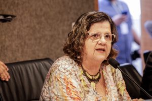 AUTORA - "Método criado pelo educador é consagrado e executado com êxito em todo o mundo”, pontou Teresa Leitão. Foto: Nando Chiappetta