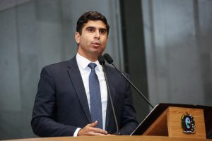 PACTO PELA VIDA - “Paulo Câmara reoxigenou e requalificou o programa, que agora dá resultados espetaculares.” Foto: Roberto Soares
