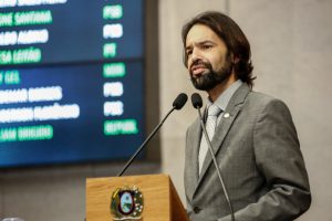 PROPOSIÇÃO - “Por meio dos estudos do colegiado, iniciamos a tramitação de propostas importantes para a causa.” Foto: Roberto Soares