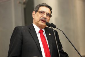 PESQUISA - “Observamos que os pobres estão cada vez mais pobres, e que hoje gasta-se mais para adquirir insumos básicos.” Foto: Roberto Soares