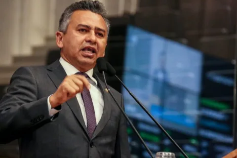 APELO - Este Poder não pode ficar omisso diante desta medida, que quer calar a voz dos trabalhadores e trabalhadoras do campo”. Foto: Roberto Soares