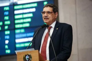 MEDIDA - Idealizada pelo Ministério da Educação, iniciativa permitirá às universidades públicas a captação de recursos privados. Foto: Roberto Soares