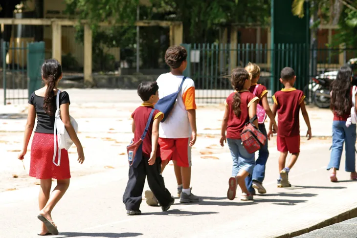 REGULAMENTAÇÃO - Legislação é considerada completa, mas falta a implementação de políticas de proteção a crianças e adolescentes. Foto: Rinaldo Marques