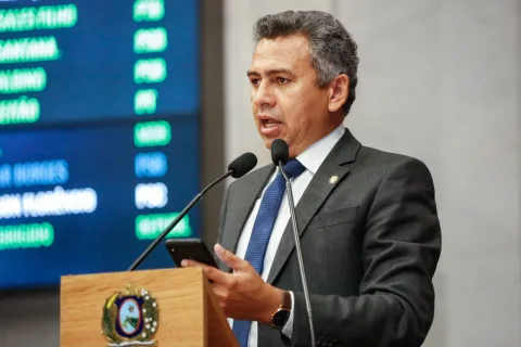 CRÍTICA - Parlamentar lamentou decisões do Governo Bolsonaro que, segundo ele, “pioram a qualidade de vida dessas pessoas”. Foto: Roberto Soares