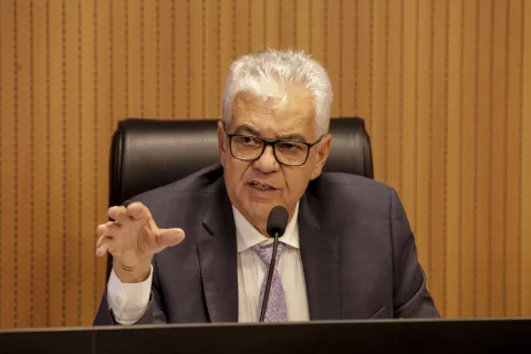 FISCALIZAÇÃO - Presidente do colegiado, Antônio Moraes anunciou que encaminhará proposta legislativa exigindo a apresentação de relatórios anuais de monitoramento. Foto: Nando Chiappetta