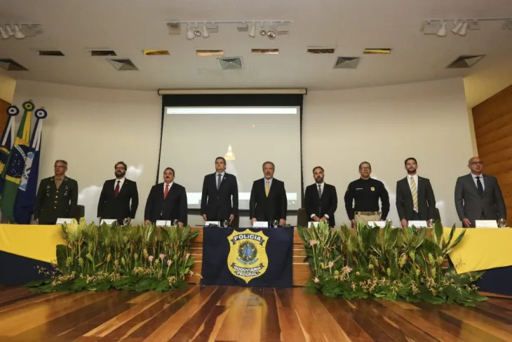 08-27-saida-presidencia-sn-38